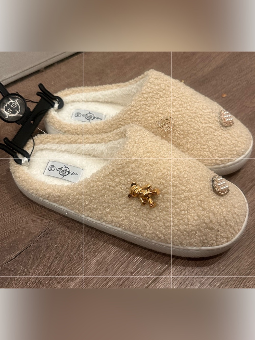 Sherpa House Slippers Indoor Outdoor Coquette Teddy Pearl Heart Sz 10 Cozy NWT